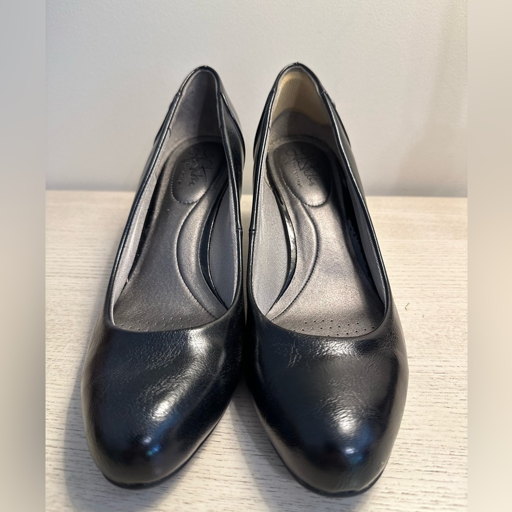 ⭐️ Life Stride Soft System flex black Pumps Size 11 EUC